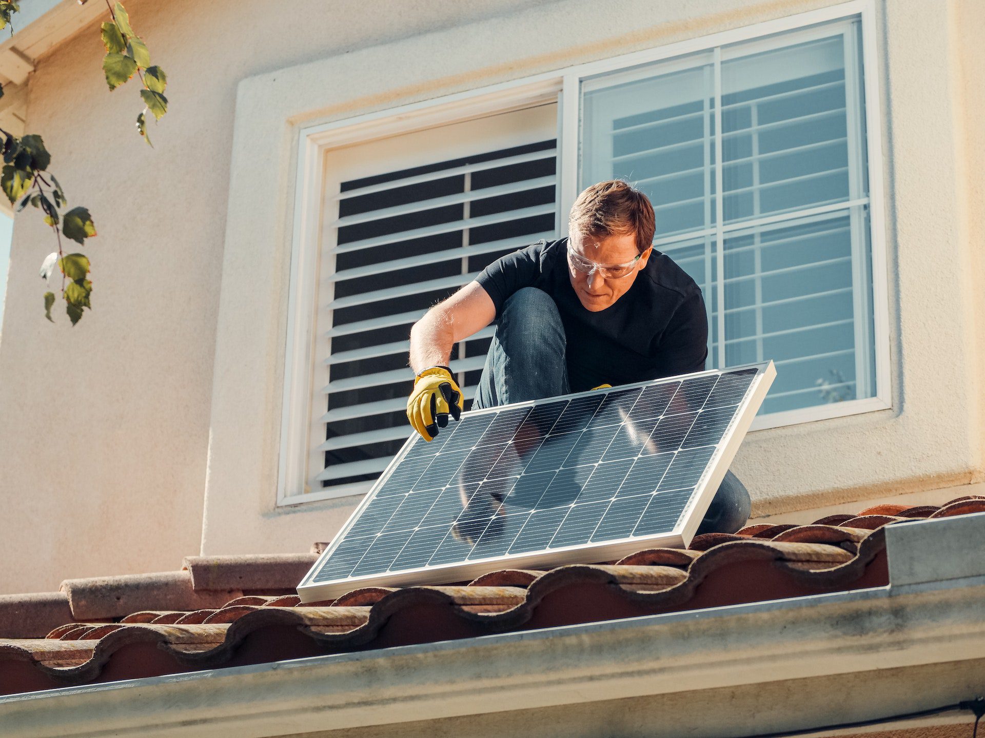 Solar Panels on Florida Roofs